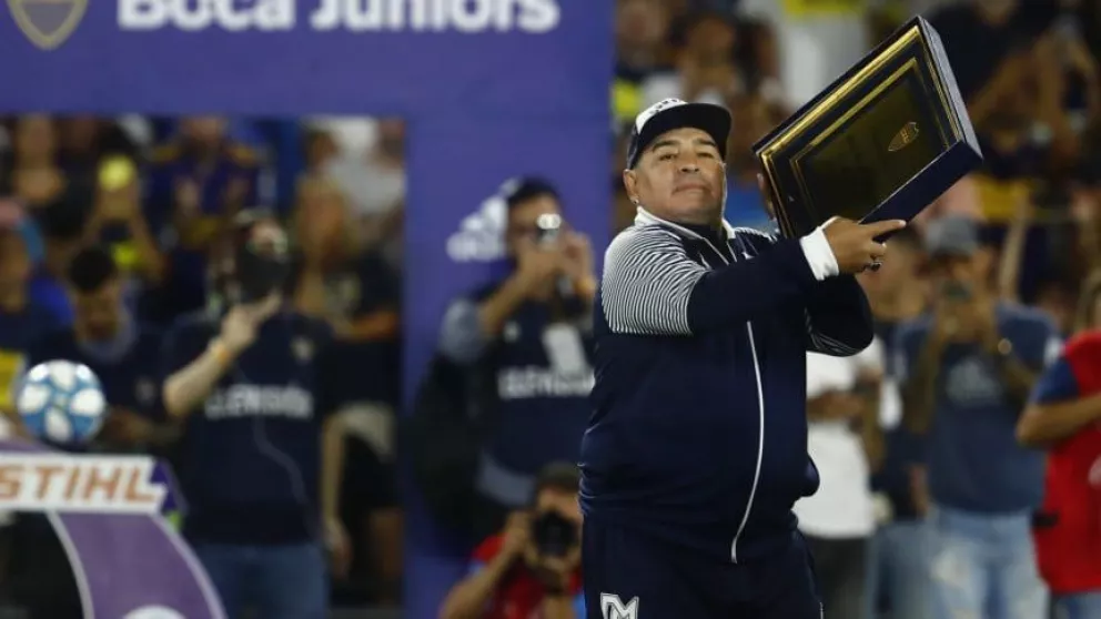 Inter-Boca, suspendido por la muerte de Maradona