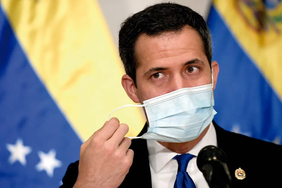 Maduro festejó el triunfo pero Guaidó busca permanecer en el Parlamento