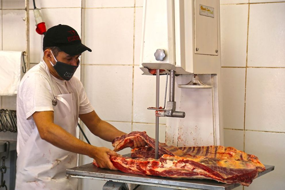 La Provincia lanzó programa que baja hasta en un 40% el precio de la carne La Provincia lanzó programa que baja hasta en un 40% el precio de la carne
