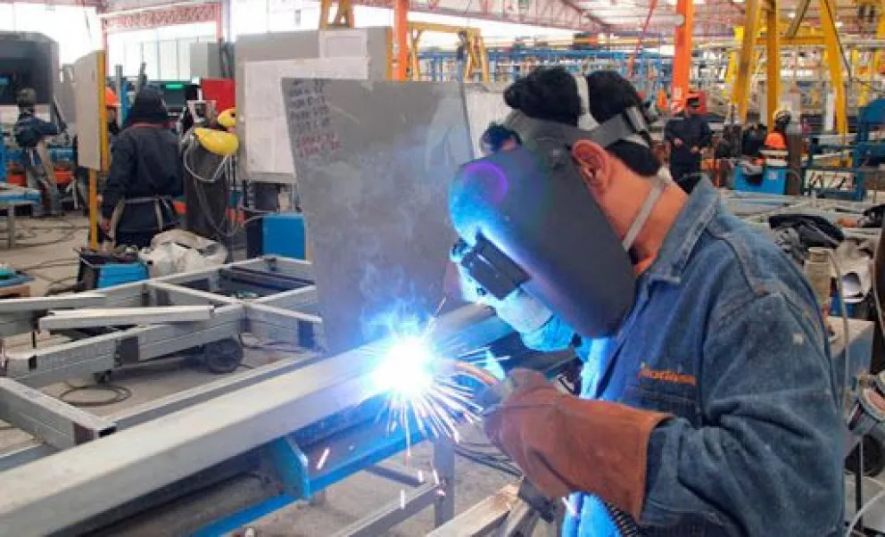 La producción metalúrgica creció 2,6% en noviembre y suma tres meses de aumento