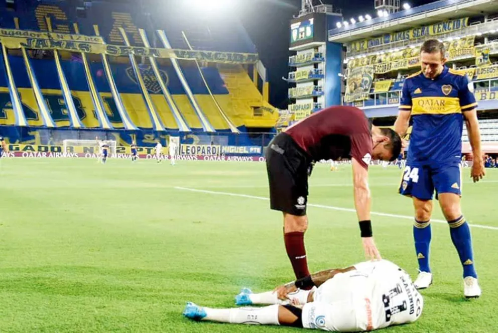 “Roce de  fútbol”