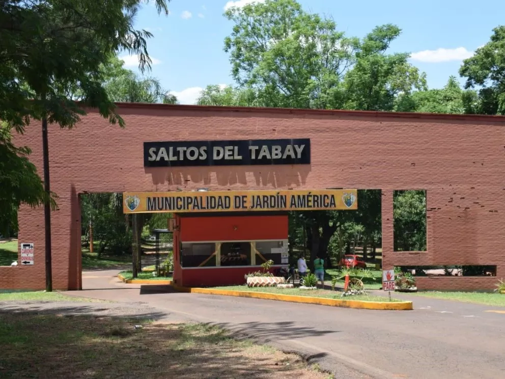 Se reabre el complejo Saltos del Tabay únicamente para residentes de Jardín América