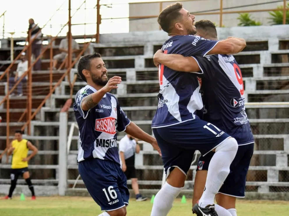 En la reanudación del fútbol en Misiones, Guaraní venció a Atlético Posadas en un partidazo