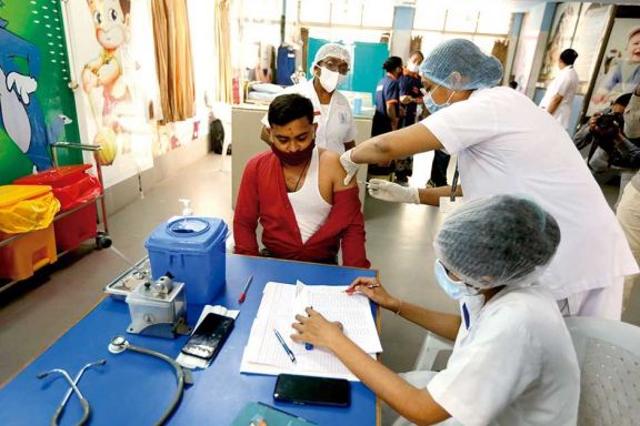 India comenzó una de las mayores campañas de vacunación del planeta