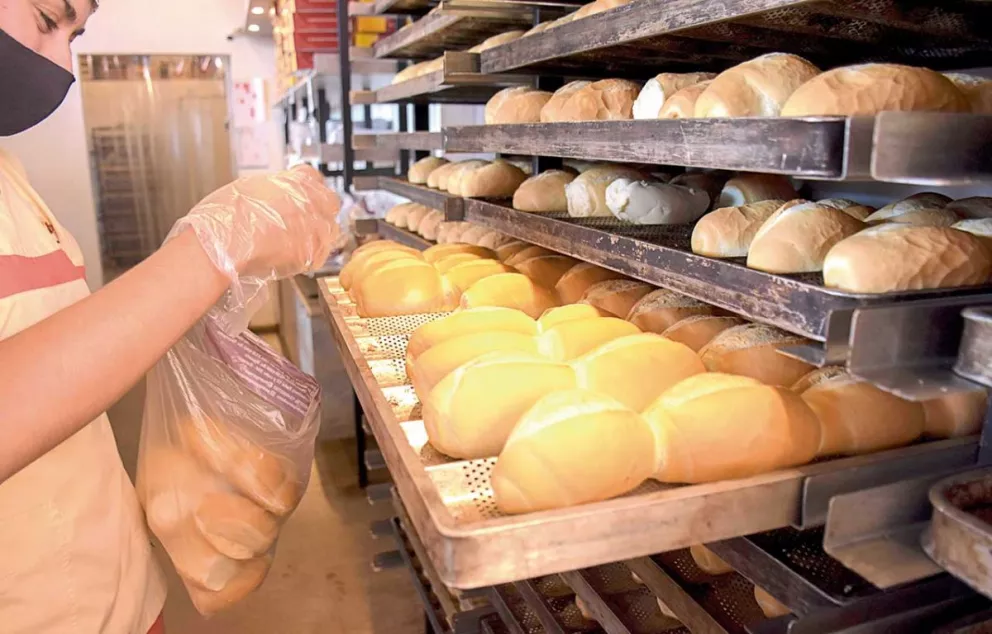 Panaderías analizarán costos tras suba del precio de harina