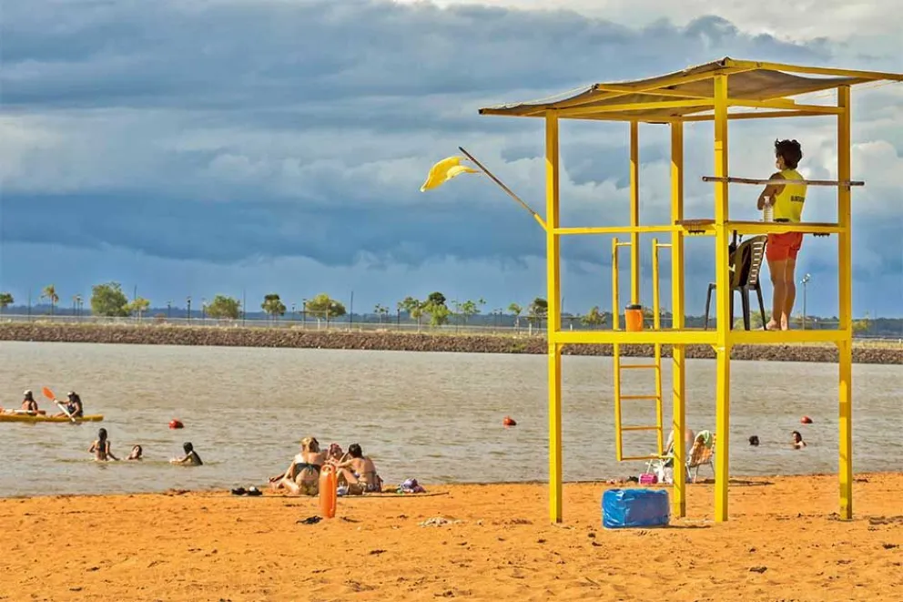 Por ataque de palometas, sectorizan el río para bañistas