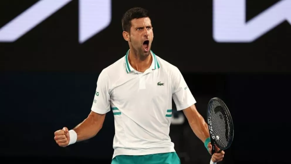 Djokovic avanzó a su novena final en el Abierto de Australia