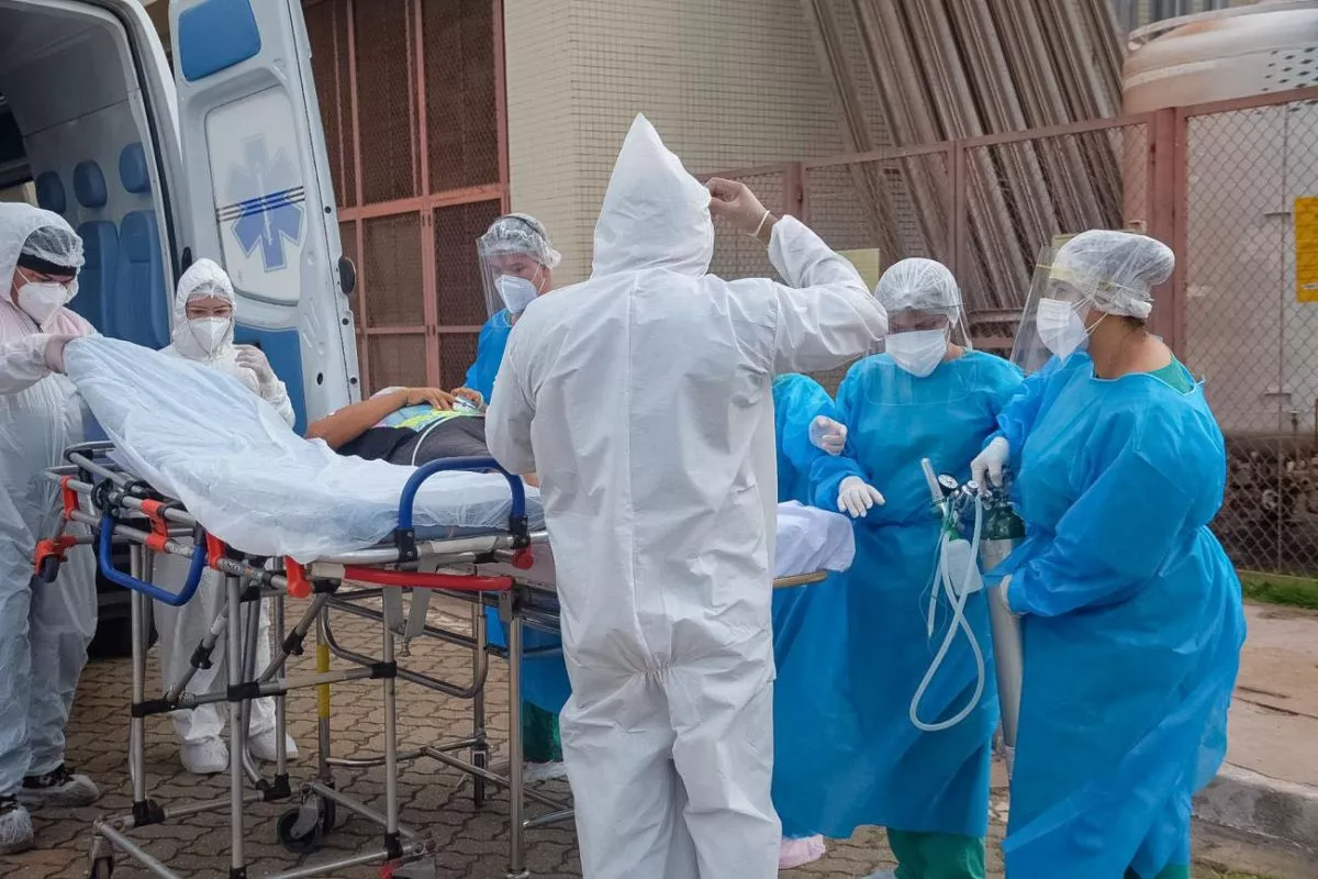 Brasil registró un nuevo récord de muertes por coronavirus en un día, con  más de 1.600 | EL TERRITORIO noticias de Misiones.