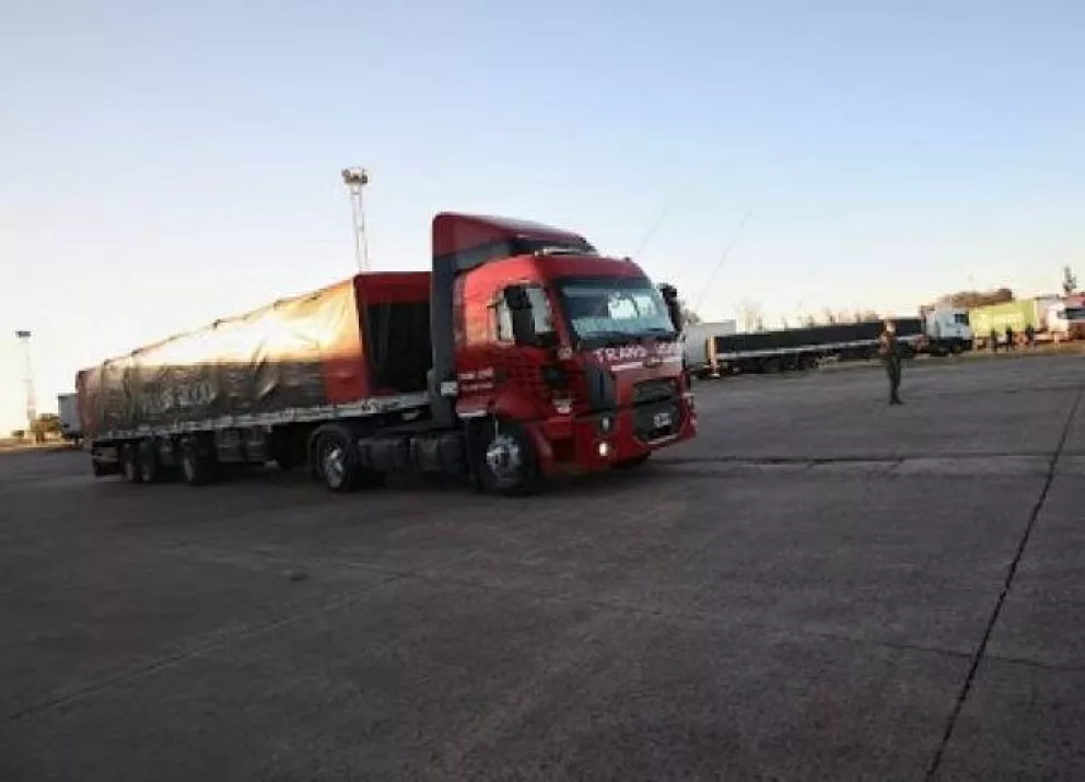 Corrientes: exigirán PCR negativo a camioneros en puestos de frontera