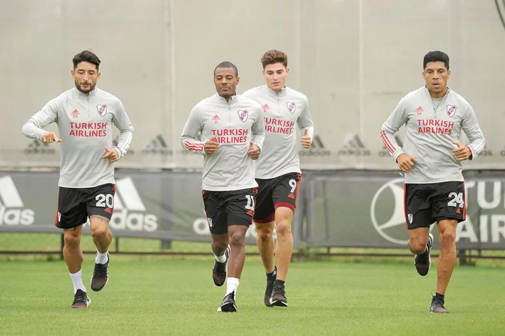 River: Angileri no estuvo en la práctica y Casco sería titular