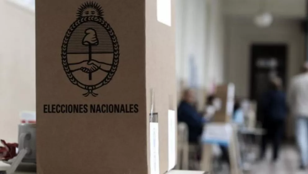 Derogaron un decreto de Macri que permitía a los argentinos en el exterior el voto postal