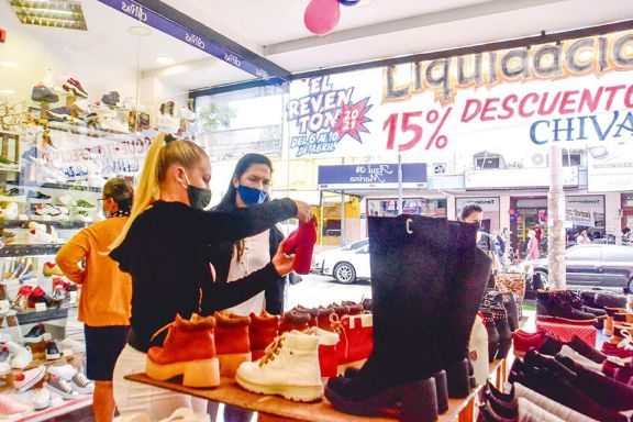 Comercios posadeños potencian su buen momento Comercios posadeños potencian su buen momento