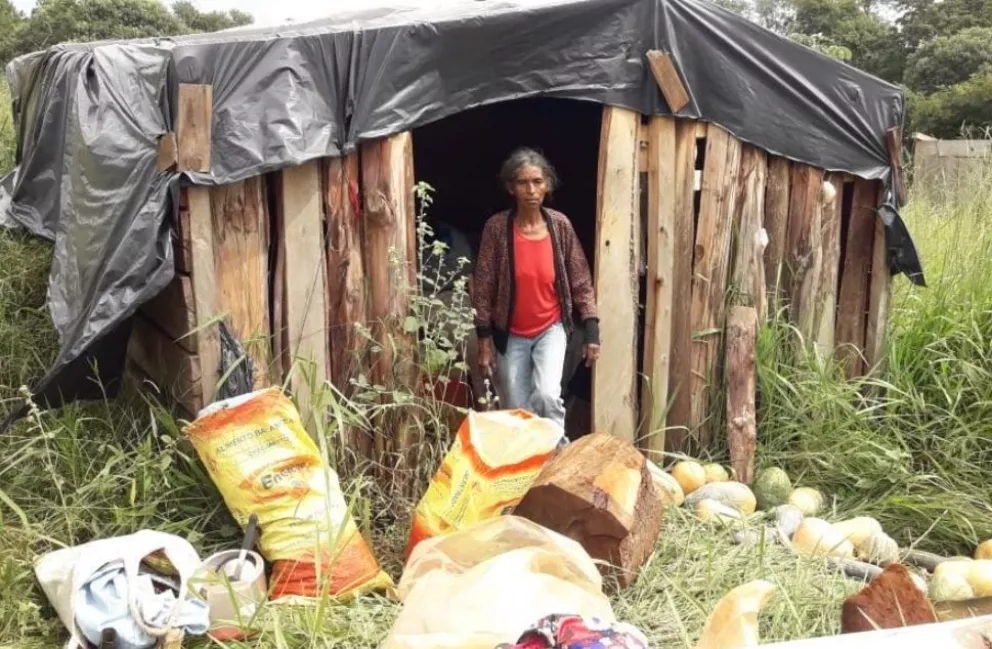 San Pedro: vive en condiciones precarias y los vecinos solicitan ayuda