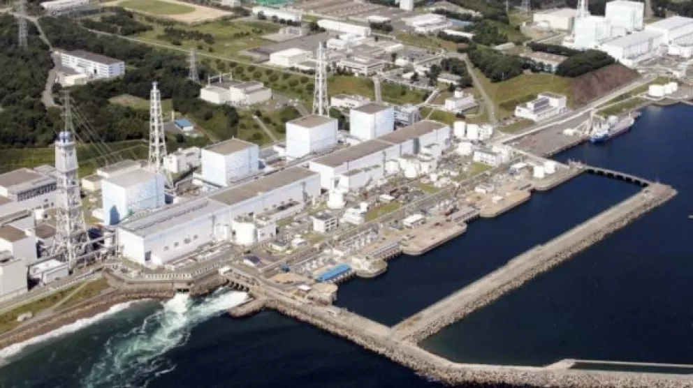 Denuncian que Japón tiene previsto arrojar al mar agua contaminada de la central Fukushima