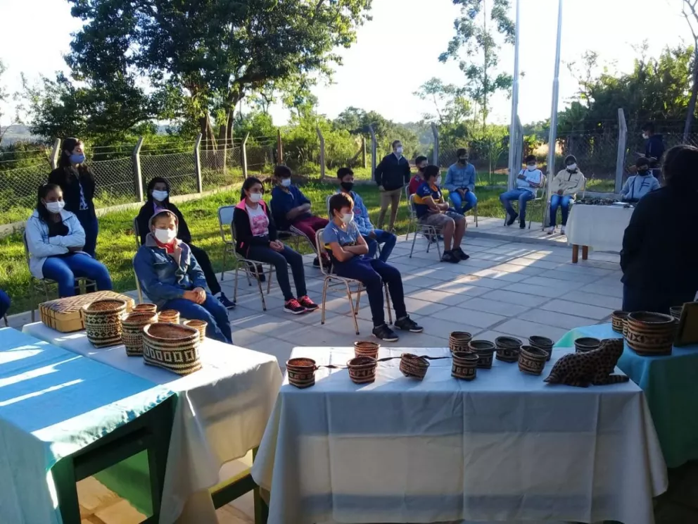 Celebran la Semana de los Pueblos Originarios en Pozo Azul 