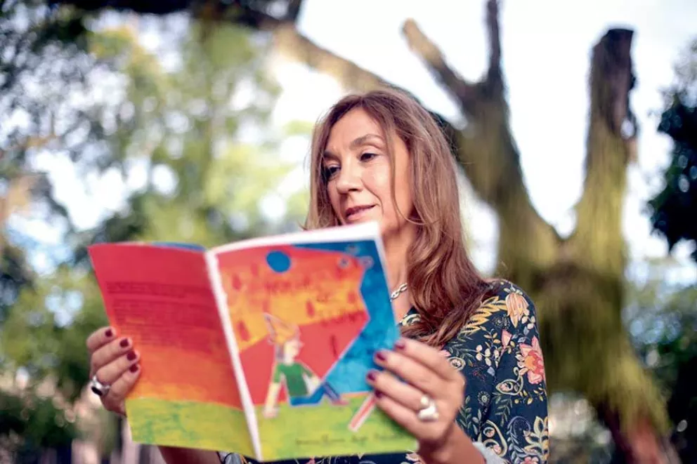 María Elena Zuza y su nuevo libro infanto juvenil