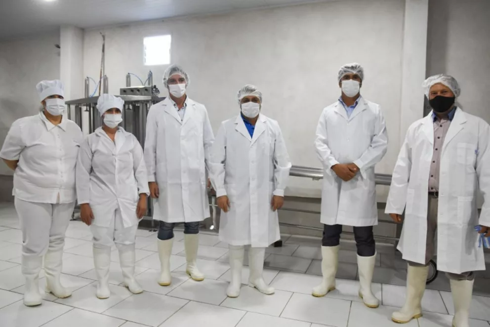Cooperativa de Pozo Azul suma móvil y avanza en la producción de quesos