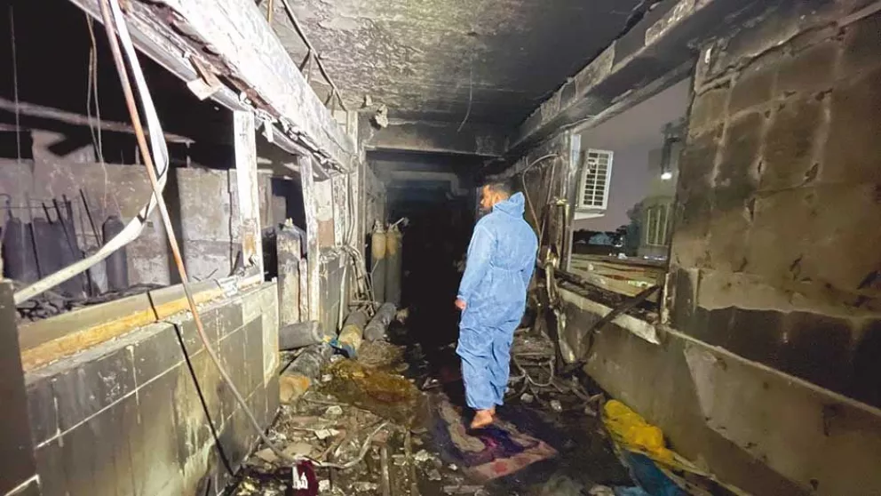 Murieron 82 personas en el incendio de un hospital en Irak
