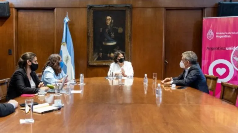 Interés en que Argentina participe en la fase 3 y eventualmente la producción de la vacuna israelí Interés en que Argentina participe en la fase 3 y eventualmente la producción de la vacuna israelí