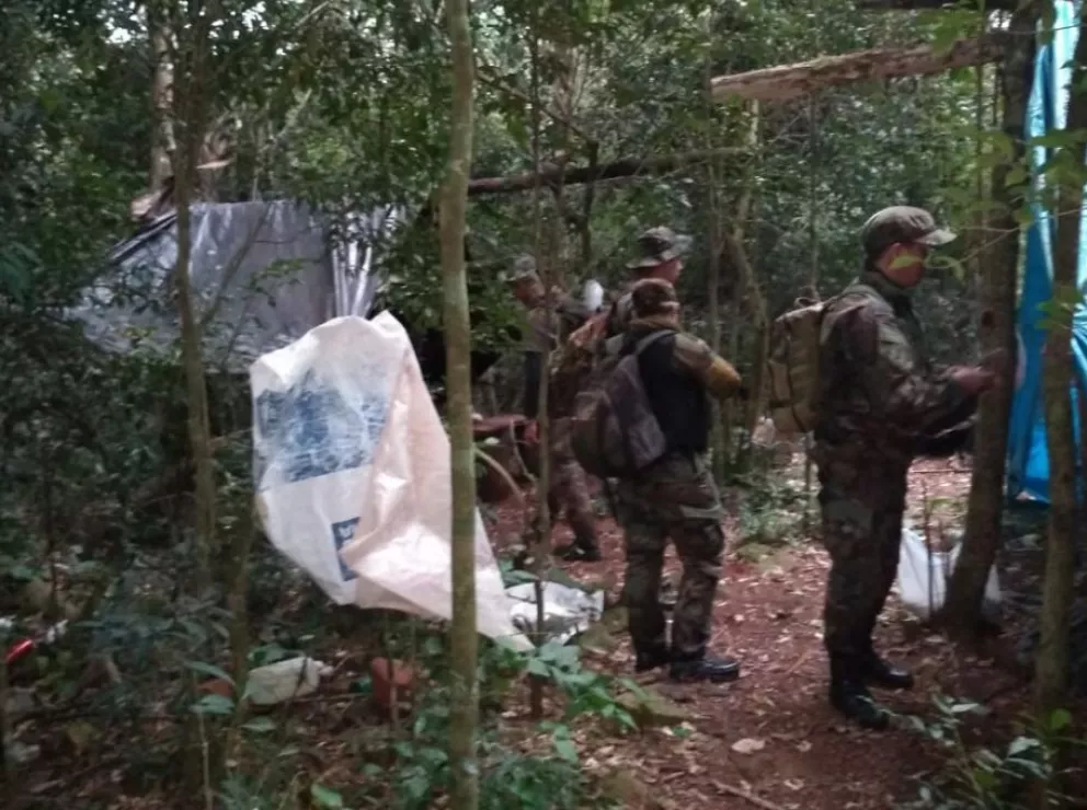 Guardaparques desactivan campamento de furtivos brasileños de Biósfera Yabotí