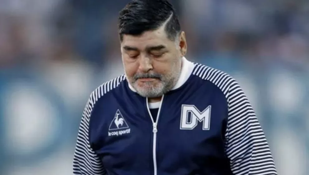 Maradona agonizó 12 horas y los médicos fueron "indiferentes" a su posible muerte