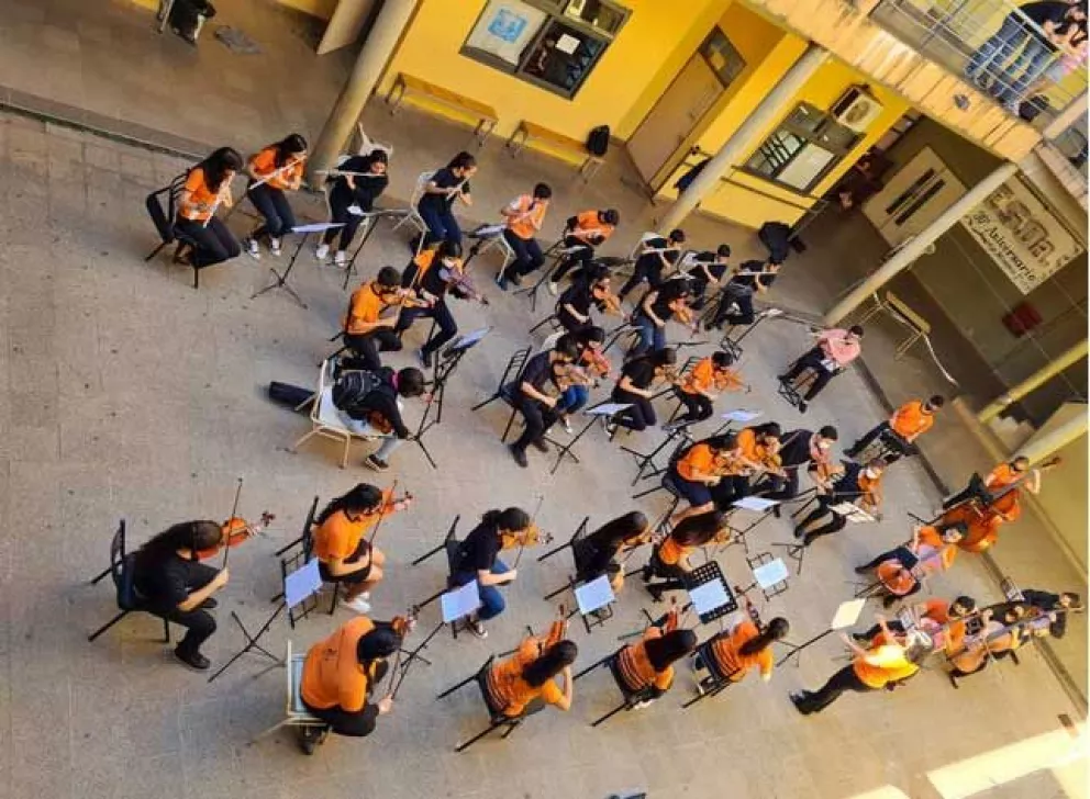 Concierto virtual para celebrar los 46 años de la Escuela de Música 