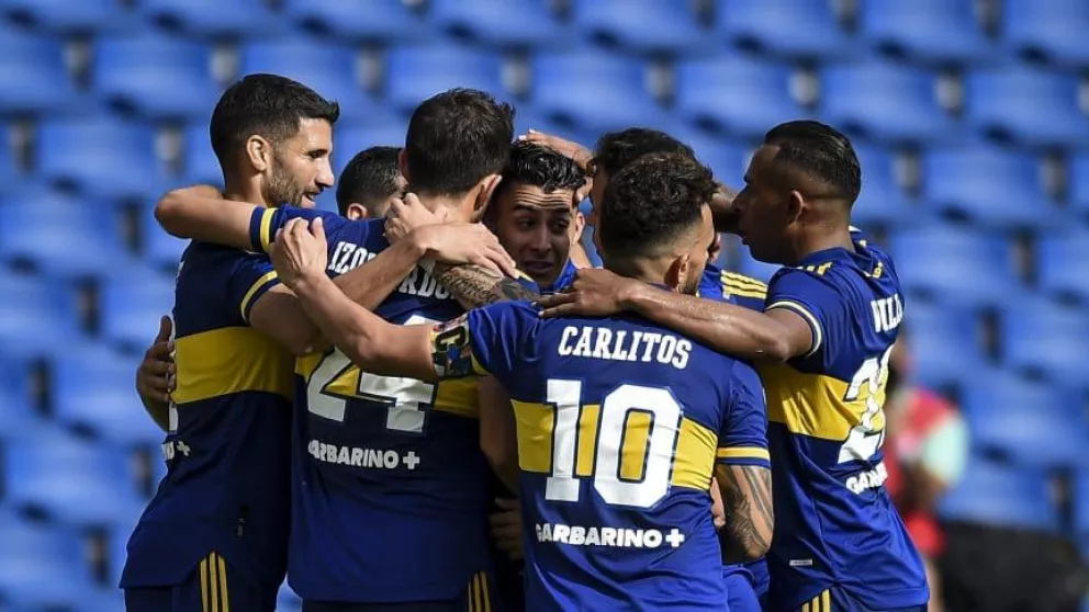 Boca visita a Santos en busca de un triunfo que lo acerque a la clasificación