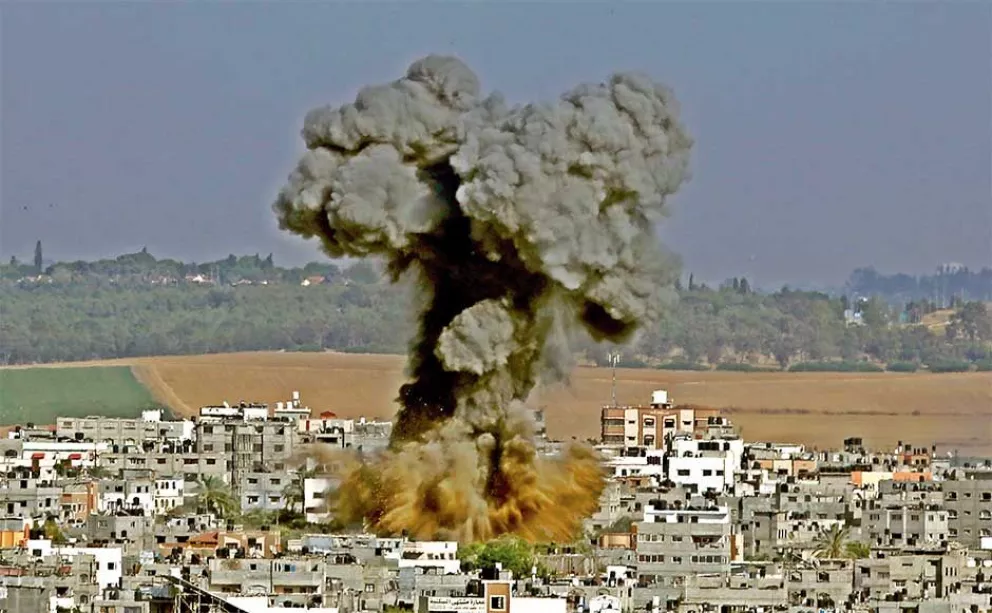 Máxima tensión: cohetes desde Gaza, bombardeos desde Israel