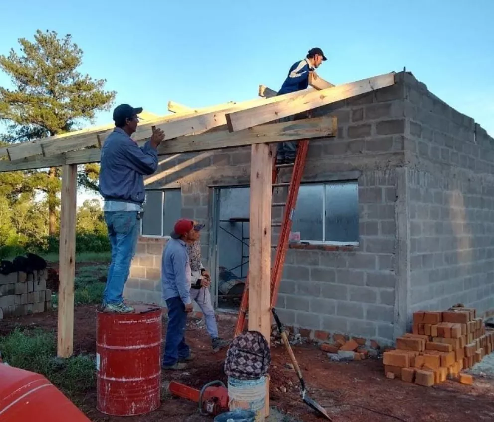 Bomberos Voluntarios de Santa Ana tendrán edificio propio