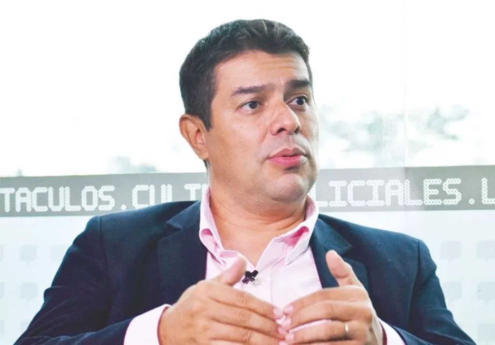 Martínez apuesta a  una reorganización del transporte y el tránsito