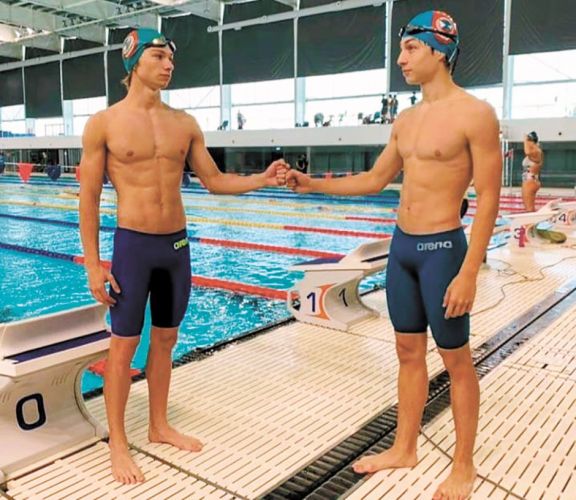 Dos alegras en el estreno