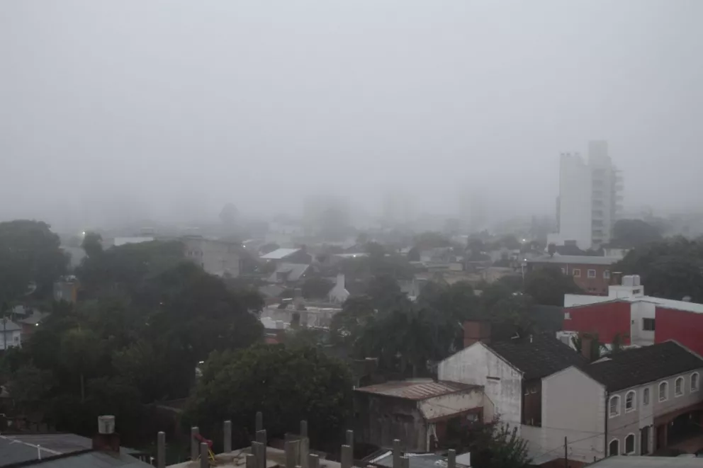 Bajo niebla, un miércoles inestable en la provincia 