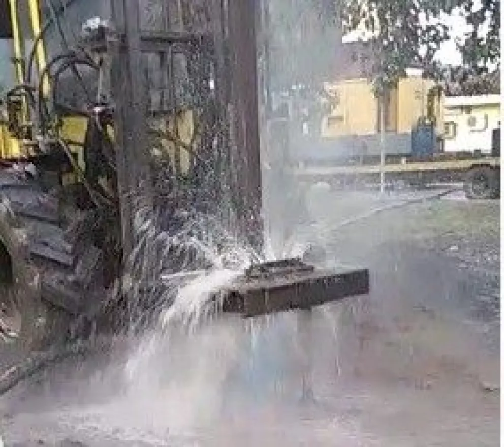 Avanza la perforación del pozo que abastecerá de agua al hospital de Puerto Iguazú