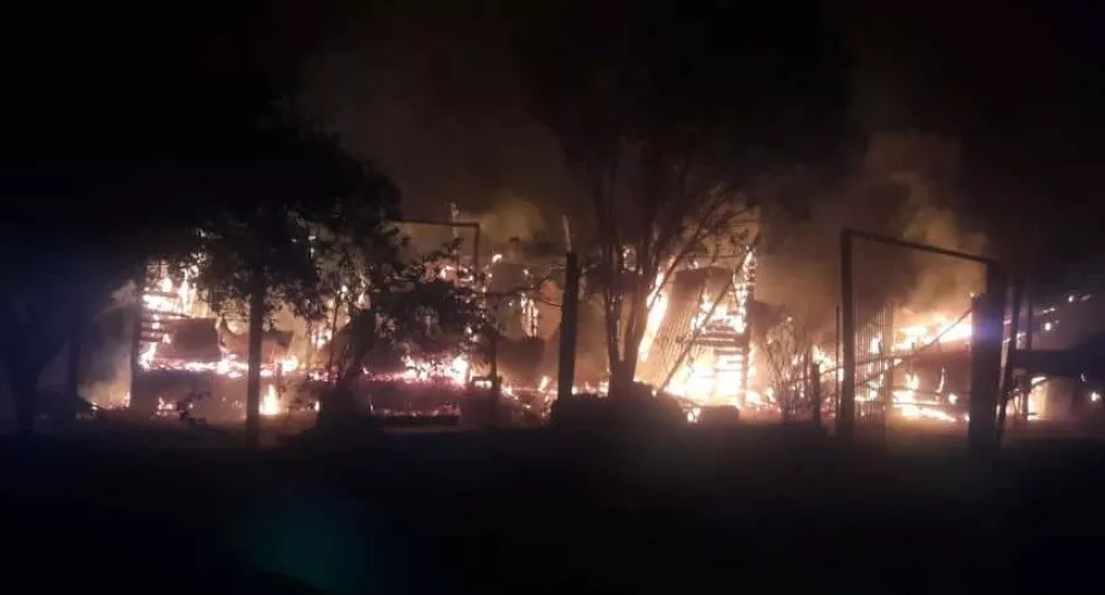 Hombre de 75 años murió tras sufrir quemaduras en el incendio de su casa 