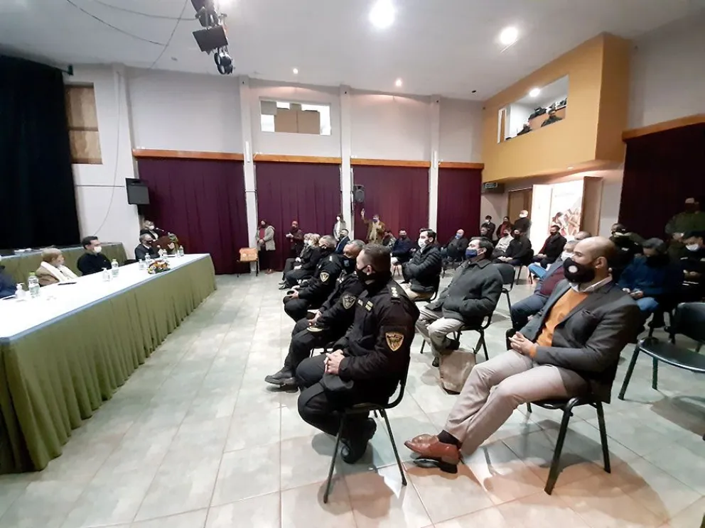 Agentes de Santa Fe capacitaron en Misiones sobre delitos rurales