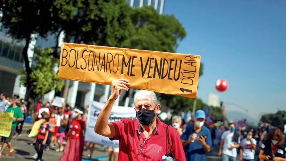 Miles de brasileños volvieron  a marchar contra Bolsonaro