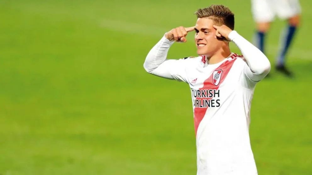 “Superar la barrera de los diez goles sería importante”