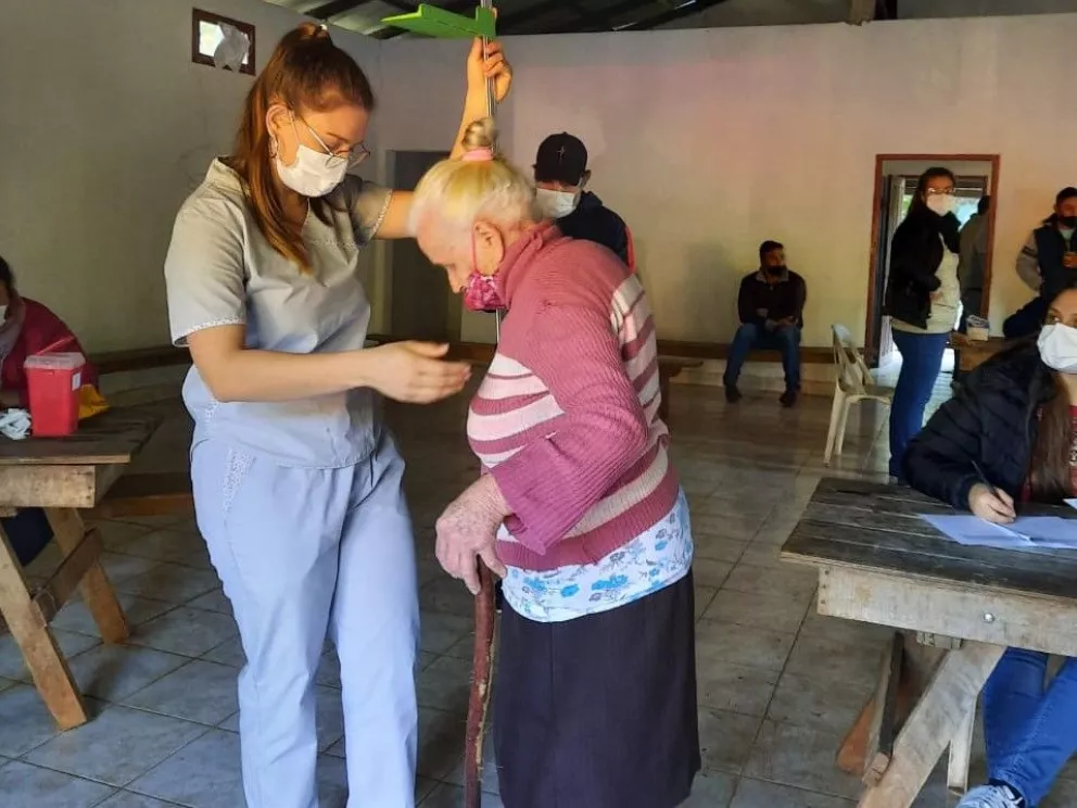 Santo Pipó: jornada solidaria y de vacunación en Cerro Romero