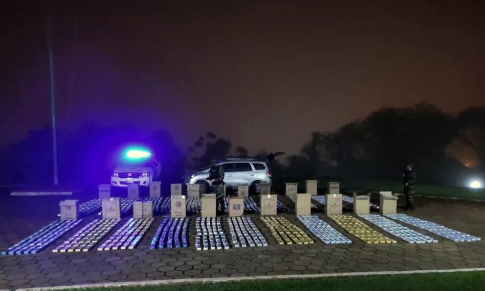 Prefectura secuestró un cargamento millonario de cigarrillos ilegales en Iguazú 