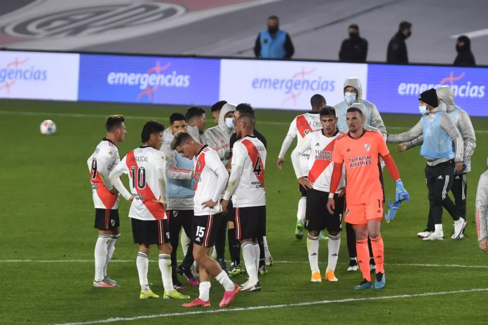Mal arranque de River: cayó ante Colón en el debut de la Liga Profesional