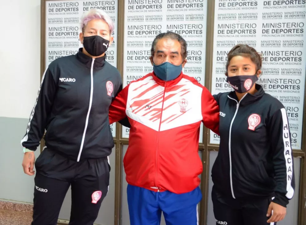 Las futbolistas Yamila Rodríguez y Cecilia López, ciudadanas deportivas destacadas de Misiones